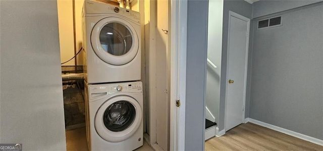 1096 Deleon Court, Clarkston, GA 30021