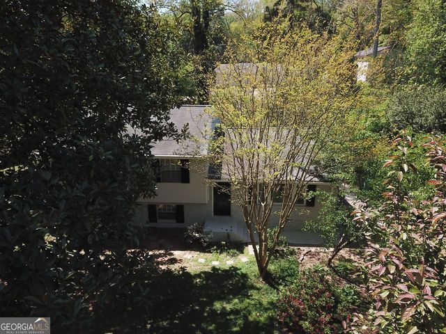 1096 Deleon Court, Clarkston, GA 30021