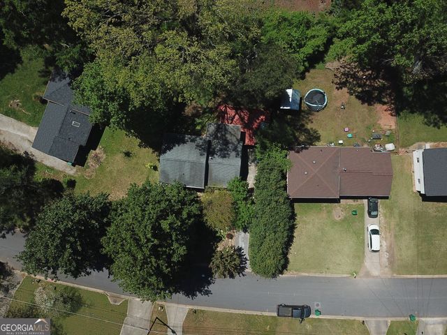 1096 Deleon Court, Clarkston, GA 30021