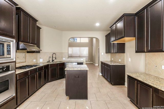 7659 Culebra Valley, San Antonio, TX 78254