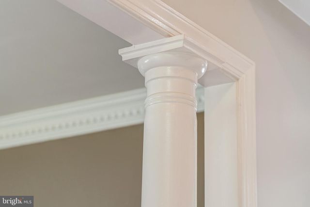 12390 FALKIRK DR, Fairfax, VA 22033