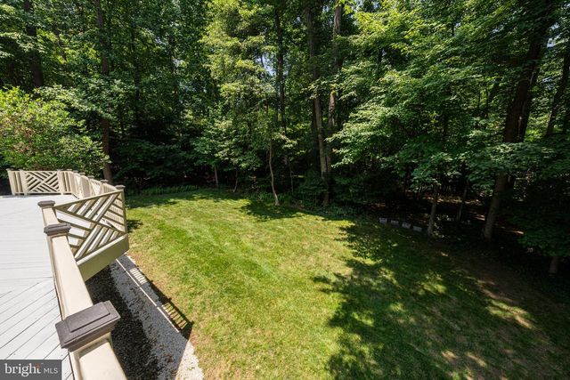 12390 FALKIRK DR, Fairfax, VA 22033