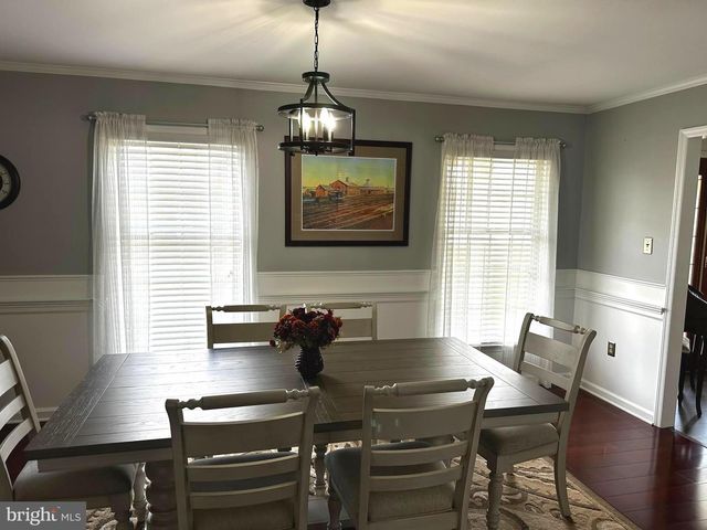 25 MISH RD, Bunker Hill, WV 25413