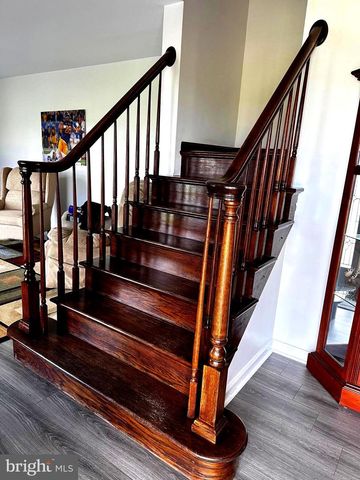 25 MISH RD, Bunker Hill, WV 25413