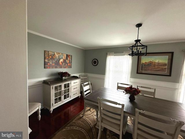 25 MISH RD, Bunker Hill, WV 25413