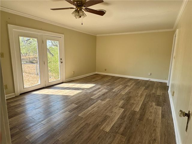 150-A CR 336, Alice, TX 78332