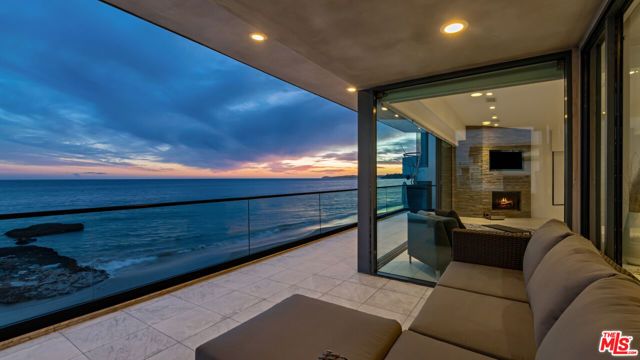 25250 Malibu Road, Malibu, CA 90265