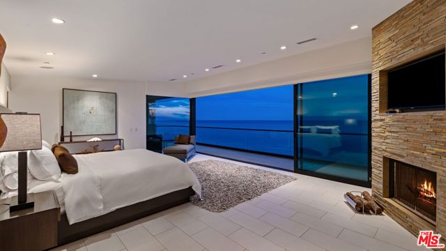 25250 Malibu Road, Malibu, CA 90265