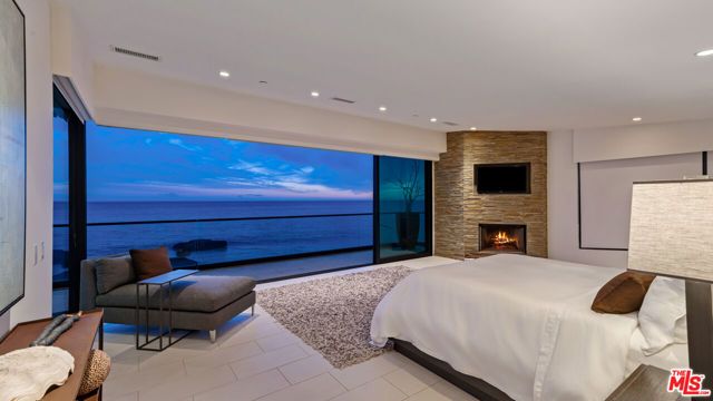 25250 Malibu Road, Malibu, CA 90265