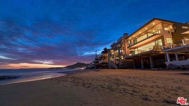 25250 Malibu Road, Malibu, CA 90265