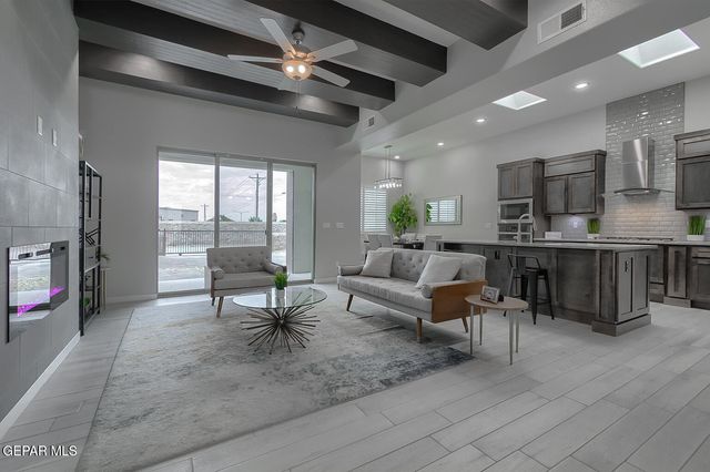 2212 MIKE PRICE Drive, El Paso, TX 79938