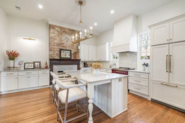 426 Murfreesboro Rd, Franklin, TN 37064