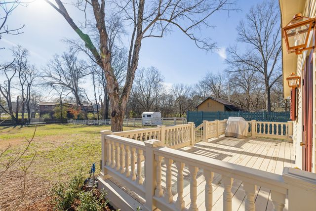 426 Murfreesboro Rd, Franklin, TN 37064