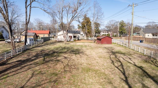 426 Murfreesboro Rd, Franklin, TN 37064