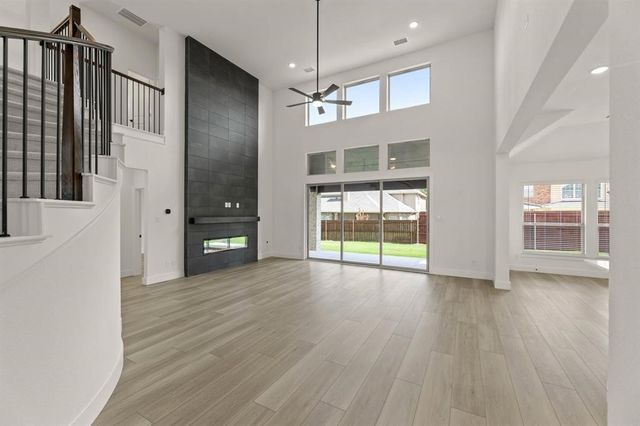 1818 Whisperwood Way, Midlothian, TX 76065