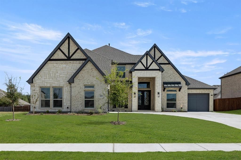 1818 Whisperwood Way, Midlothian, TX 76065