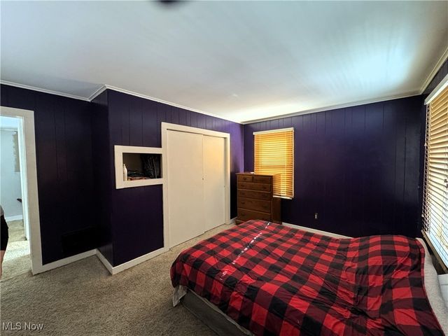 131 8th Street SW, New Philadelphia, OH 44663