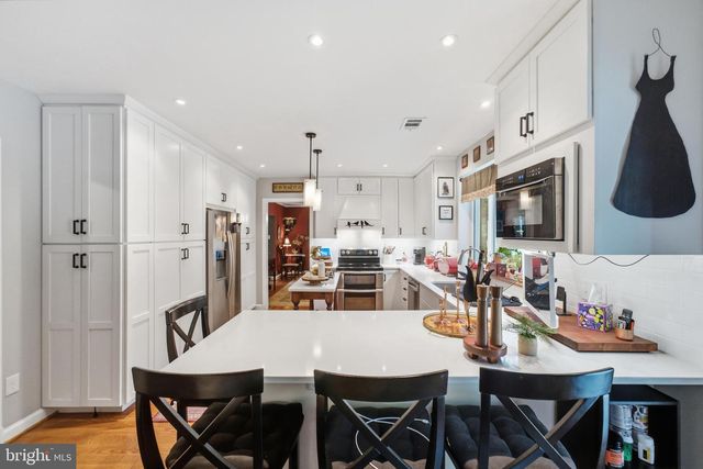 10622 MANTZ RD, Silver Spring, MD 20903