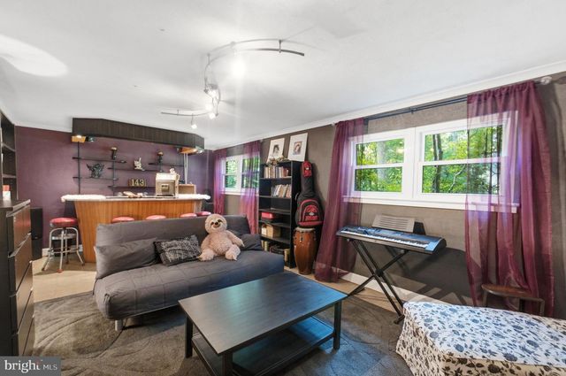 10622 MANTZ RD, Silver Spring, MD 20903