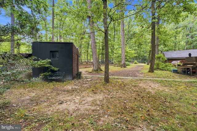 10622 MANTZ RD, Silver Spring, MD 20903