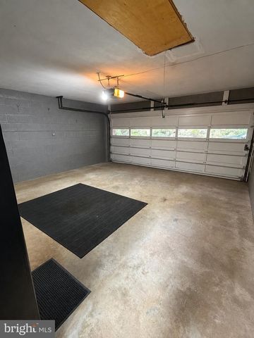 10622 MANTZ RD, Silver Spring, MD 20903