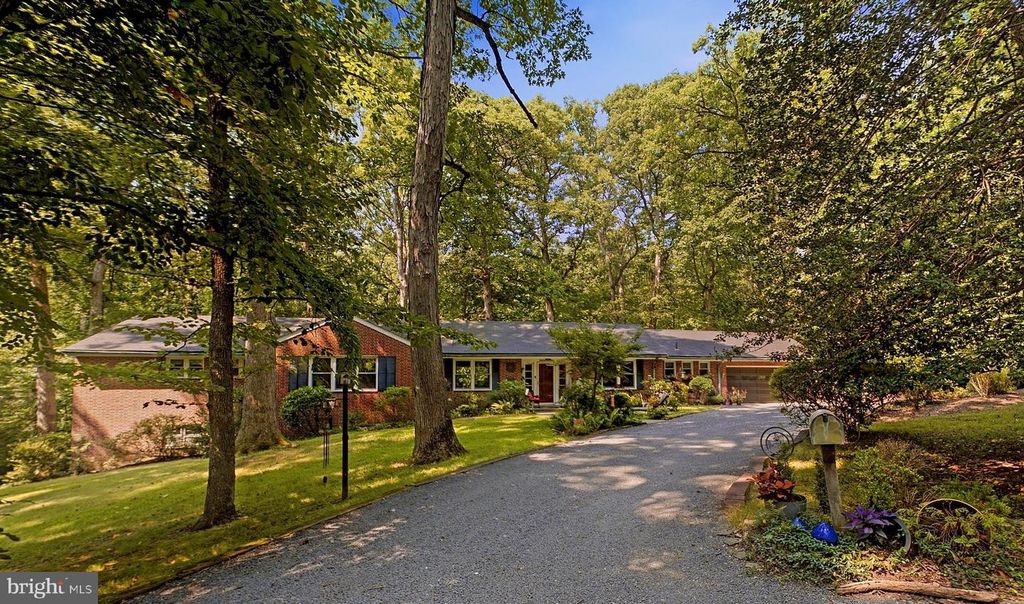 10622 MANTZ RD, Silver Spring, MD 20903