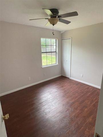 4113 Pepperbush Drive, Fort Worth, TX 76137