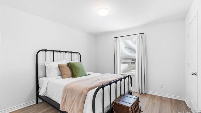 3511 Silver Set, San Antonio, TX 78245
