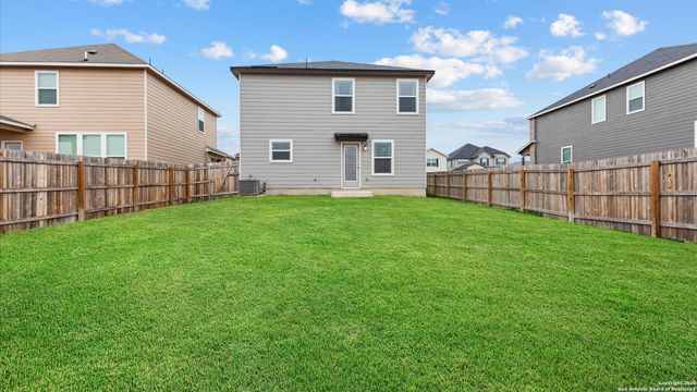 3511 Silver Set, San Antonio, TX 78245