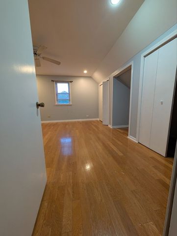2525 WESTOVER Avenue, North Riverside, IL 60546