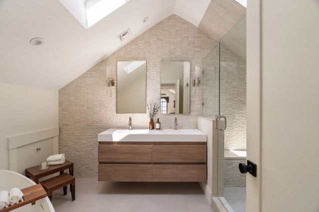 11 Mt. Auburn Street 11, Cambridge, MA 02138