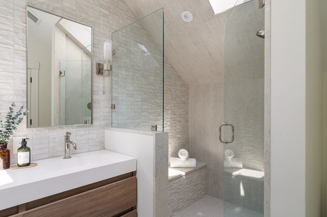 11 Mt. Auburn Street 11, Cambridge, MA 02138