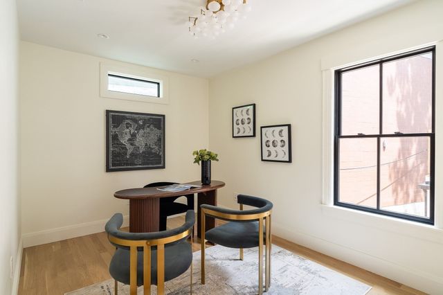 11 Mt. Auburn Street 11, Cambridge, MA 02138