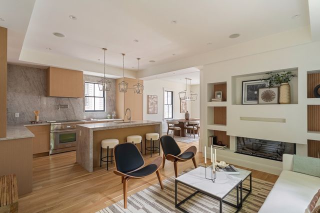 11 Mt. Auburn Street 11, Cambridge, MA 02138