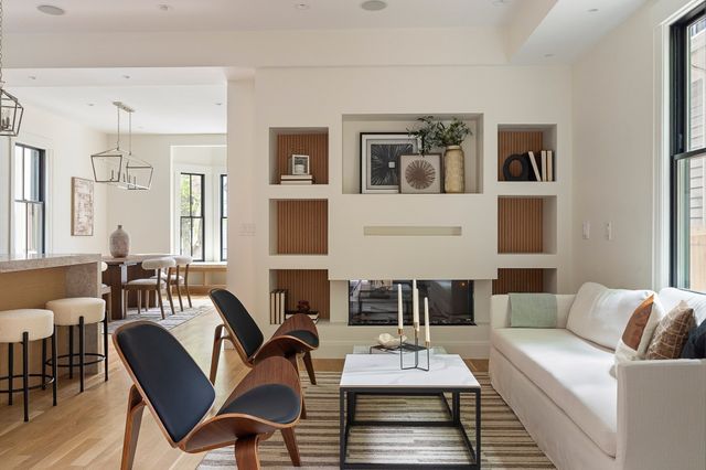 11 Mt. Auburn Street 11, Cambridge, MA 02138
