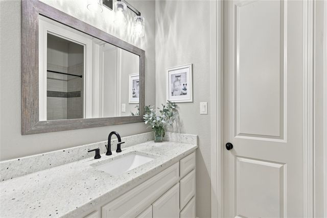 1240 Crown Valley Drive, Weatherford, TX 76087