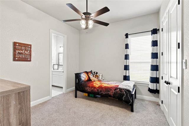 1240 Crown Valley Drive, Weatherford, TX 76087