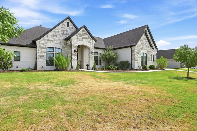 1240 Crown Valley Drive, Weatherford, TX 76087