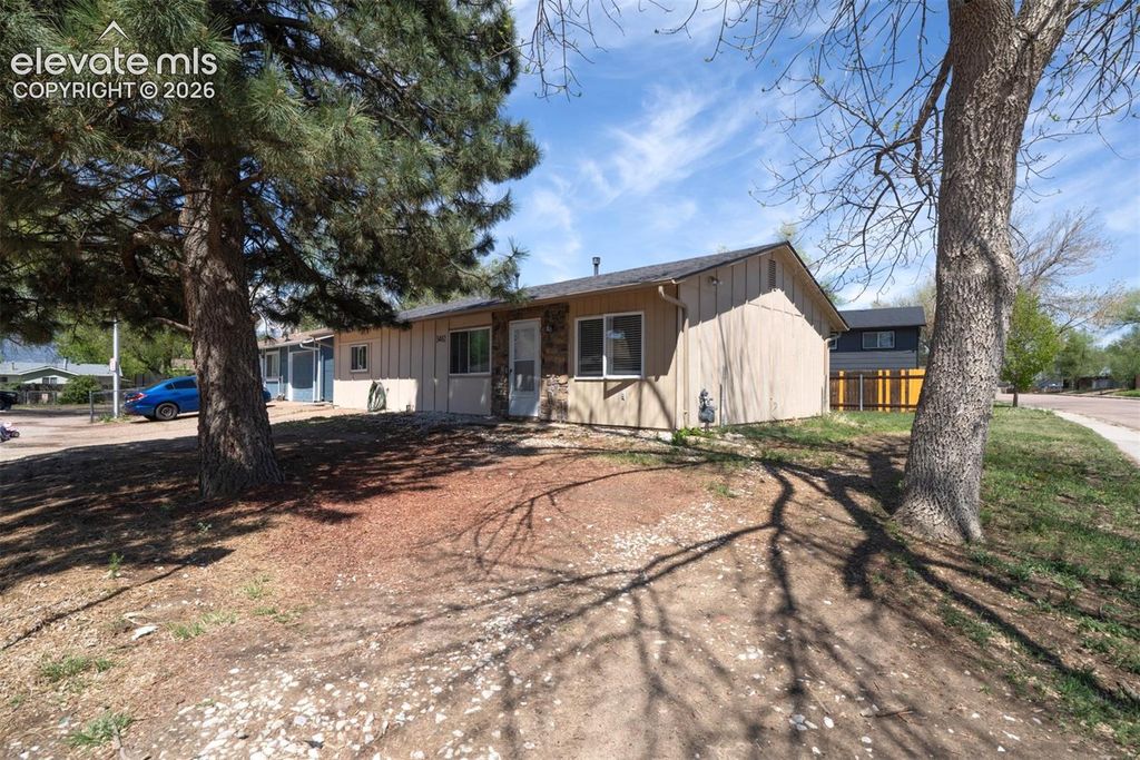 3402 Springnite Drive, Colorado Springs, CO 80916 — photo 2