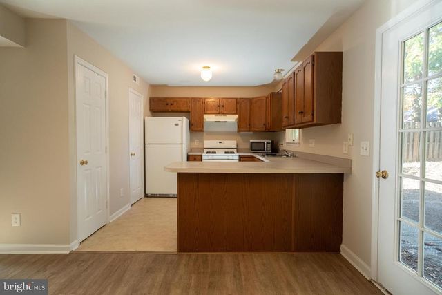 9613 DOMINION FOREST CIR, Fredericksburg, VA 22408