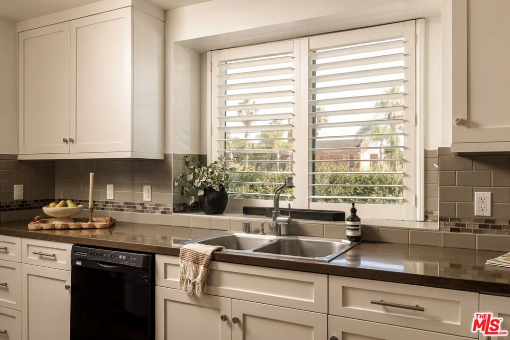 1141 17th Street 4, Santa Monica, CA 90403 — photo 3