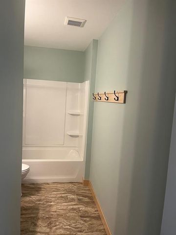 803 Fleming Avenue, Eau Claire, WI 54701