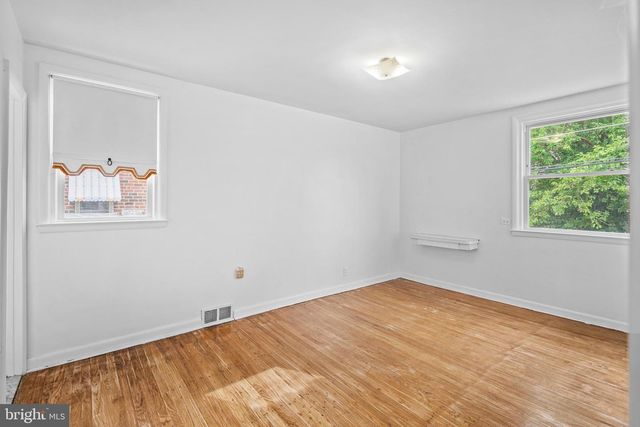 1830 TOLBUT ST, Philadelphia, PA 19152