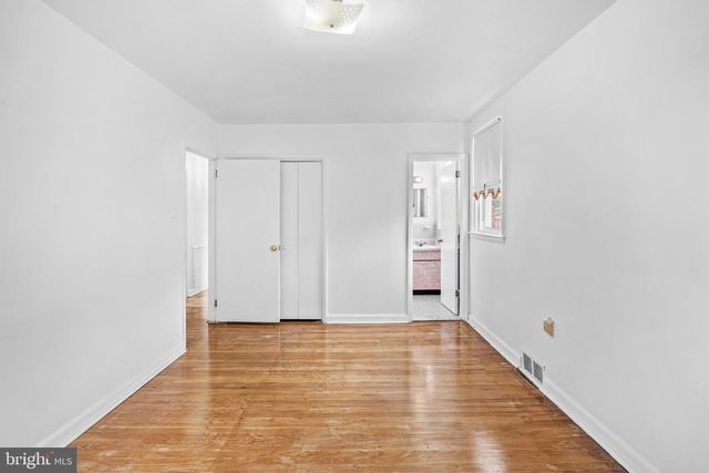 1830 TOLBUT ST, Philadelphia, PA 19152