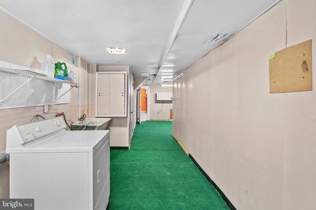 1830 TOLBUT ST, Philadelphia, PA 19152