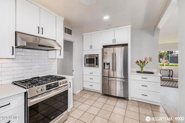 4232 N 10th Street, Phoenix, AZ 85014