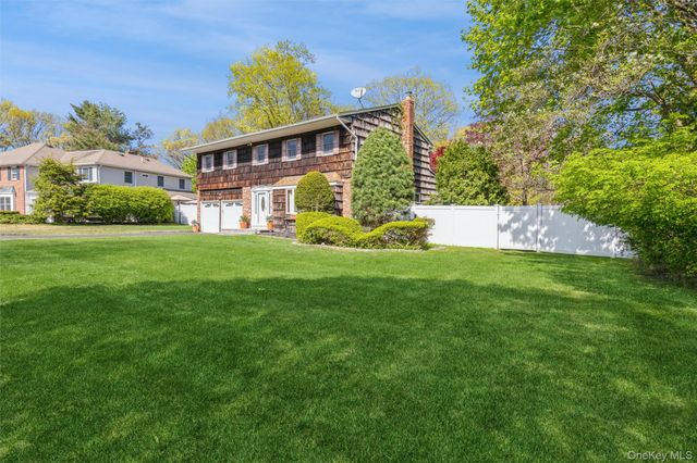 19 Heather Drive, Kings Park, NY 11754