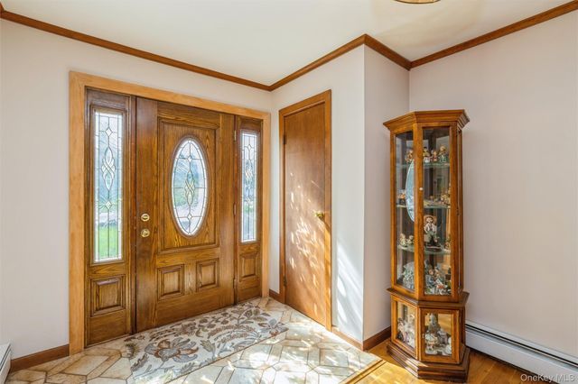 19 Heather Drive, Kings Park, NY 11754