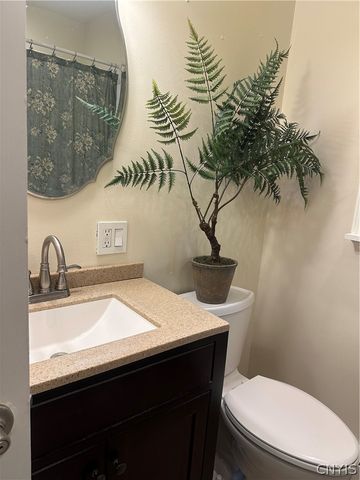 8391 Cazenovia Road, Pompey, NY 13104