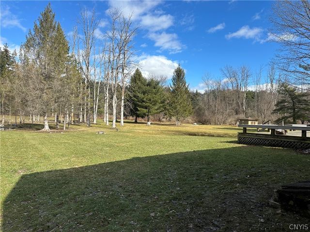 8391 Cazenovia Road, Pompey, NY 13104